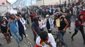 La Defensoría del Pueblo confirma la muerte de un manifestante en Quito La Defensoría del Pueblo confirma la muerte de un manifestante en Quito