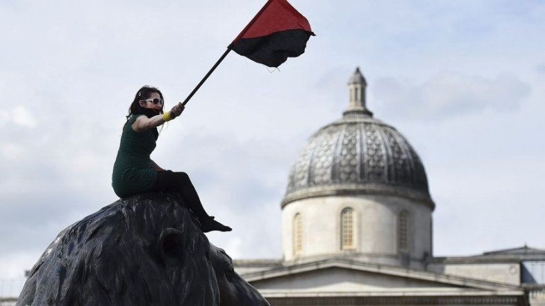 Trabajadores conmemoran el Día Internacional del Trabajo