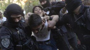 Desmantelan red internacional de tráfico de armas