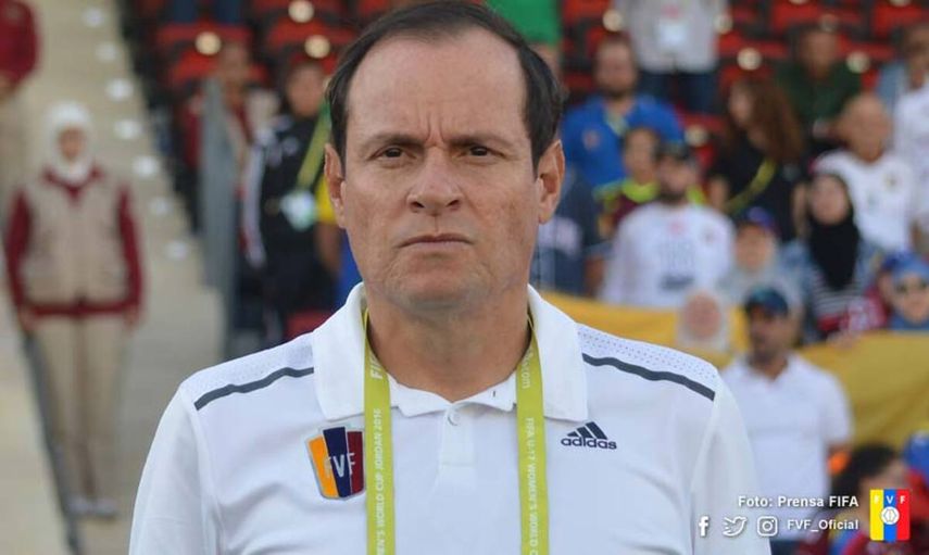El entrenador Kenneth Zseremeta dirigió por dos años a la selección femenina de Panamá.