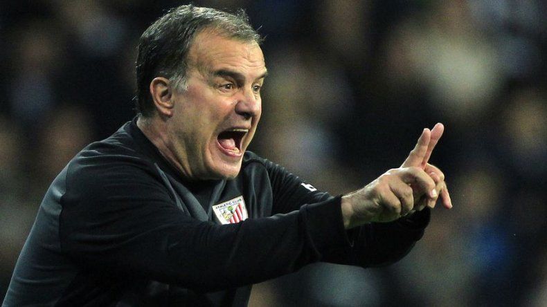 Bielsa llega a Marsella para firmar su contrato como entrenador
