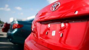 Precios del crudo caen debajo de 40 dólares