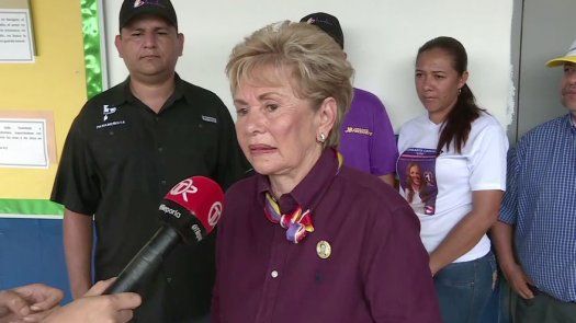Yo jamás haría una alianza con el PRD, afirma Mireya Moscoso