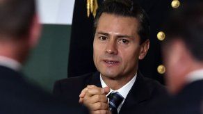 Presidente de México defiende su legado a menos de un año de la elección