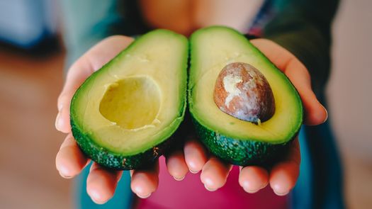 Los 6 mejores alimentos que debes consumir diariamente para mantenerte joven