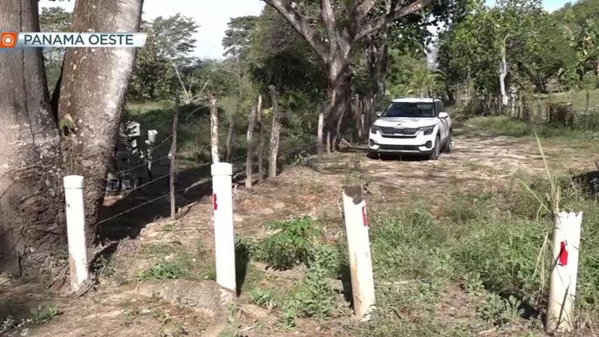 Cierres en caminos y accesos a playas. Cierres en caminos y accesos a playas.