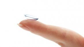 Las lentillas pueden contribuir a contaminación del agua con microplásticos