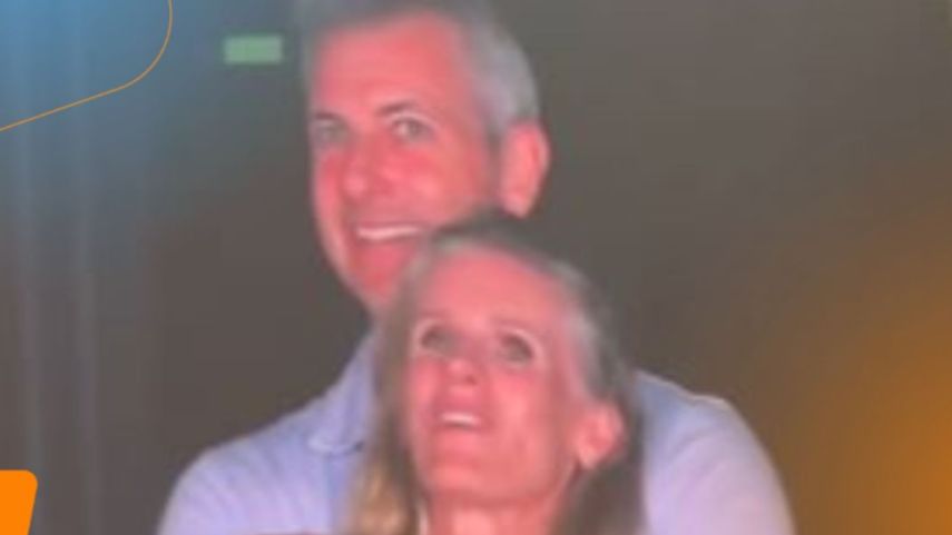 Dimite jefe de empresa de EE. UU. que aparece en video viral de concierto de Coldplay.