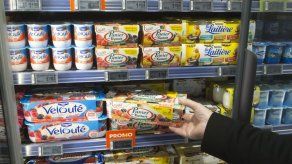 Francia multa a empresas por pactar precios al yogur