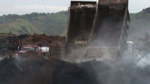 Cien galones de espuma usados para sofocar segundo incendio en Patacón