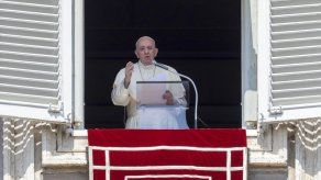 El papa se solidariza con los refugiados de Grecia El papa se solidariza con los refugiados de Grecia