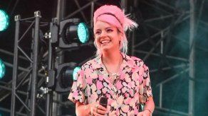 Lily Allen confiesa que se acostó con prostitutas mientras estaba casada