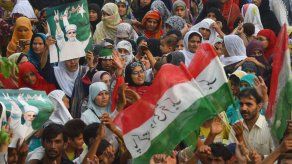 Tensión en Pakistán tras la llegada de tumultuoso líder religioso Qadri