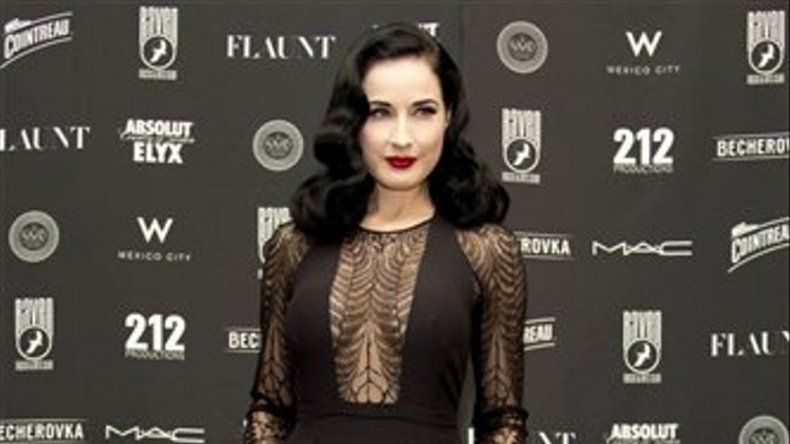 Seducir, único interés de Dita von Teese