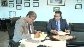 Abogado Neftalí Jaén presenta postulación para magistrado del TE