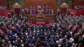 Hollande anuncia más operaciones en Siria