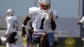 Brown entrena con Patriots ante futuro incierto