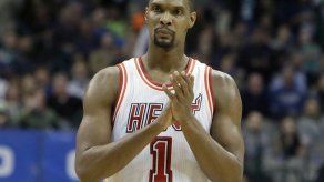 Riley pone en duda futuro de Chris Bosh con el Heat