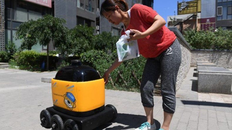 El robot repartidor llega a China