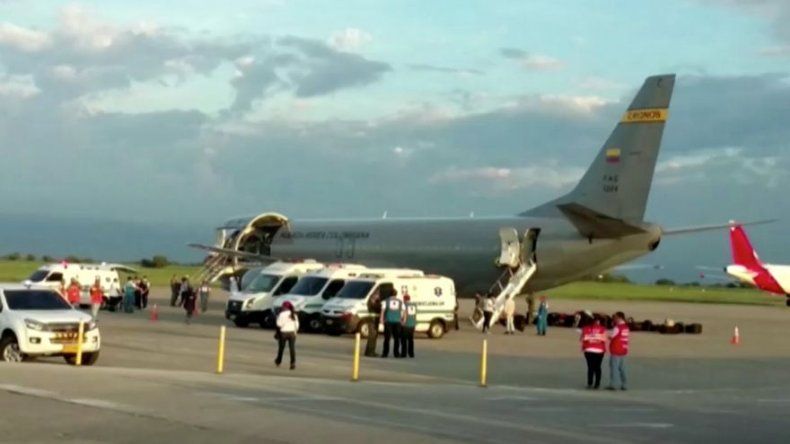 Colombia recibió a 119 repatriados sobrevivientes del terremoto de Ecuador