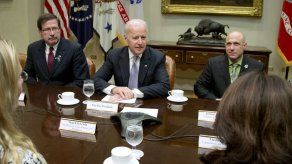 Biden promete fondos para salud mental