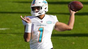 Tagovailoa limitado en la práctica