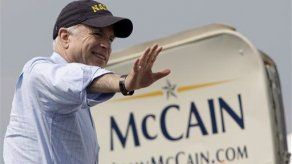A diferencia de McCain