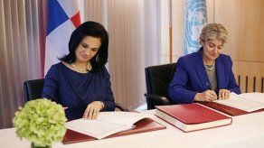 Panamá firma con Unesco acuerdo de capacitación en patrimonio histórico