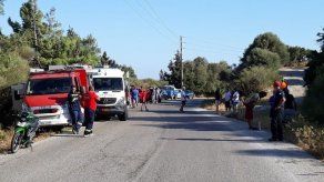 Británica murió al caer desde sitio alto en Grecia: forenses