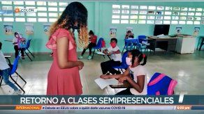 Alumnos de 7 centros educativos en Colón regresaron a las aulas