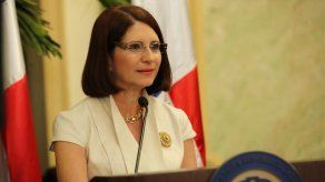 Primera Dama denuncia uso de su nombre para estafas