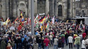 Marcha de Pegida en Alemania deriva en acciones de bloqueo y enfrentamientos