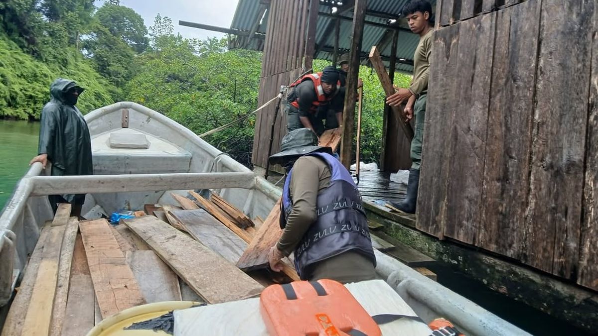 MiAmbiente desmantela gasolinera ilegal en arrecifes MiAmbiente desmantela gasolinera ilegal en arrecifes