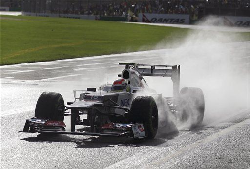 Button logra tiempo más rápido en prácticas de F1 en Australia