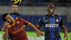 Roma vence 2-1 a Inter en semis de Copa Italia