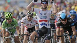 Mark Cavendish gana quinta etapa del Tour