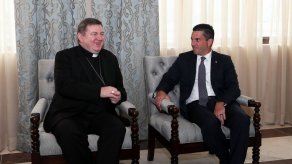 Nuevo nuncio apostólico en Panamá entrega copias de credenciales