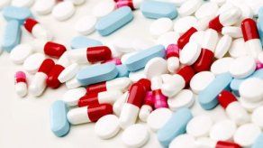 Farmacéutica venderá nueva versión de adictivo analgésico