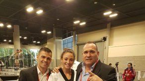 Carstens gana oro en Panamericano de Taekwondo