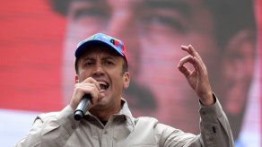 Vicepresidente venezolano anuncia que demandará a Luis Almagro