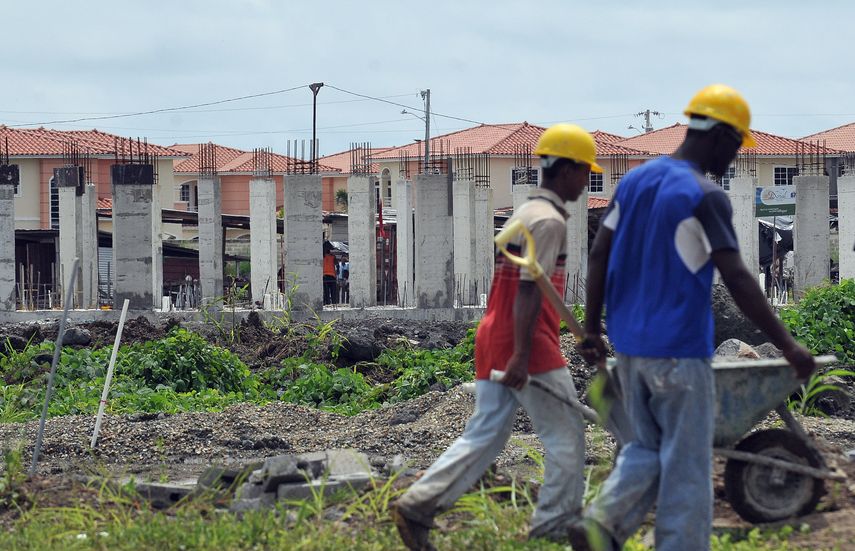 El 70% de los empleos en Panamá son presenciales.