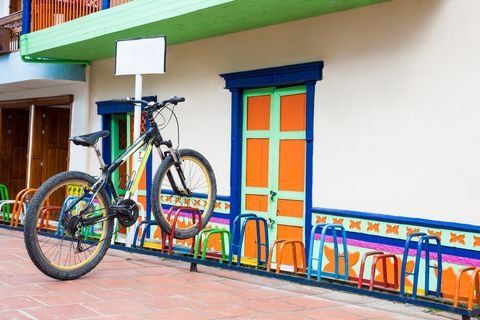 Colombia promociona con sus escarabajos el turismo en bicicleta