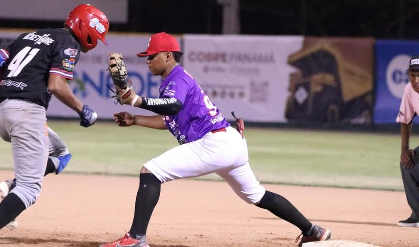 Octava fecha del Campeonato de Béisbol Juvenil 2026.