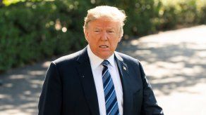 Cien mil firmas piden a Trump que paralice el traslado de una base en Japón