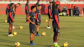 Gary Stempel practicó posible alineación ante Estados Unidos