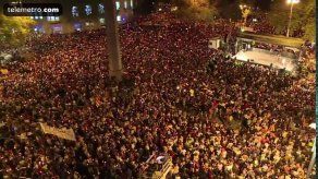 Cientos de miles protestaron en Cataluña contra encarcelamiento de líderes independentistas
