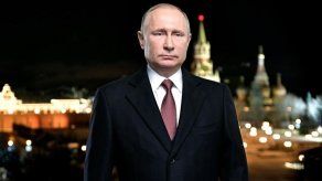 Putin dice que no piensa en su papel en la historia