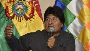 Evo Morales llega a Cuba para celebrar el cumpleaños 90 de Fidel Castro