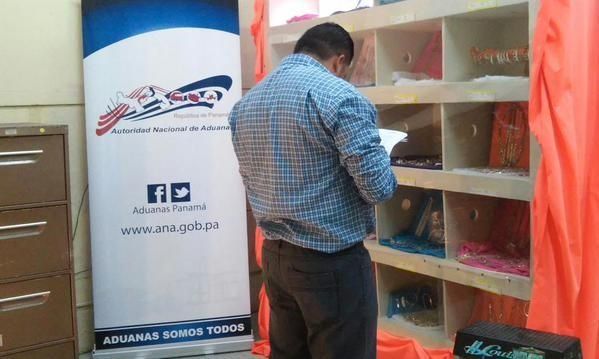Aduanas recaudó más de 76 mil dólares en subasta pública