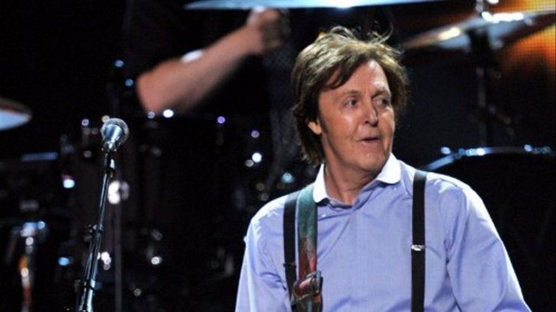 McCartney cautiva a Uruguay en inicio de gira latinoamericana